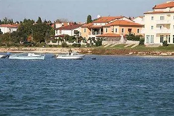 Vizula 3*